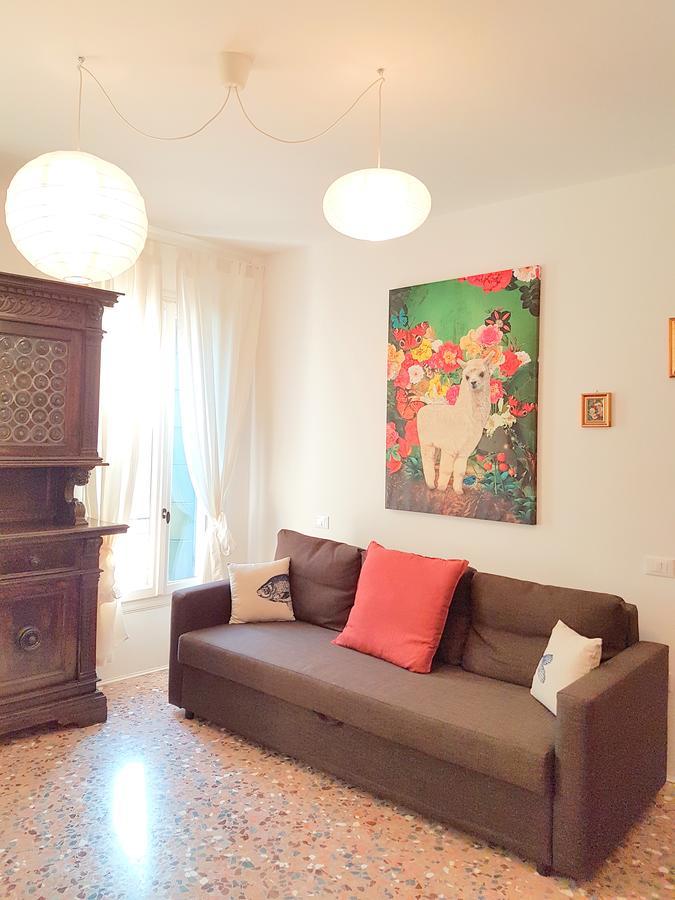 Biennale Giardini Apartment Venice Exterior photo